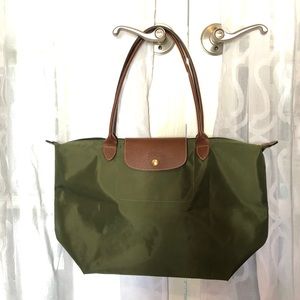 Olive Green Large Longchamp Le Pilage